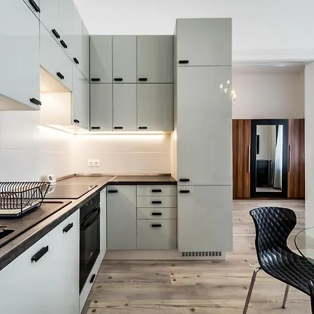 Riverside Molnar26
